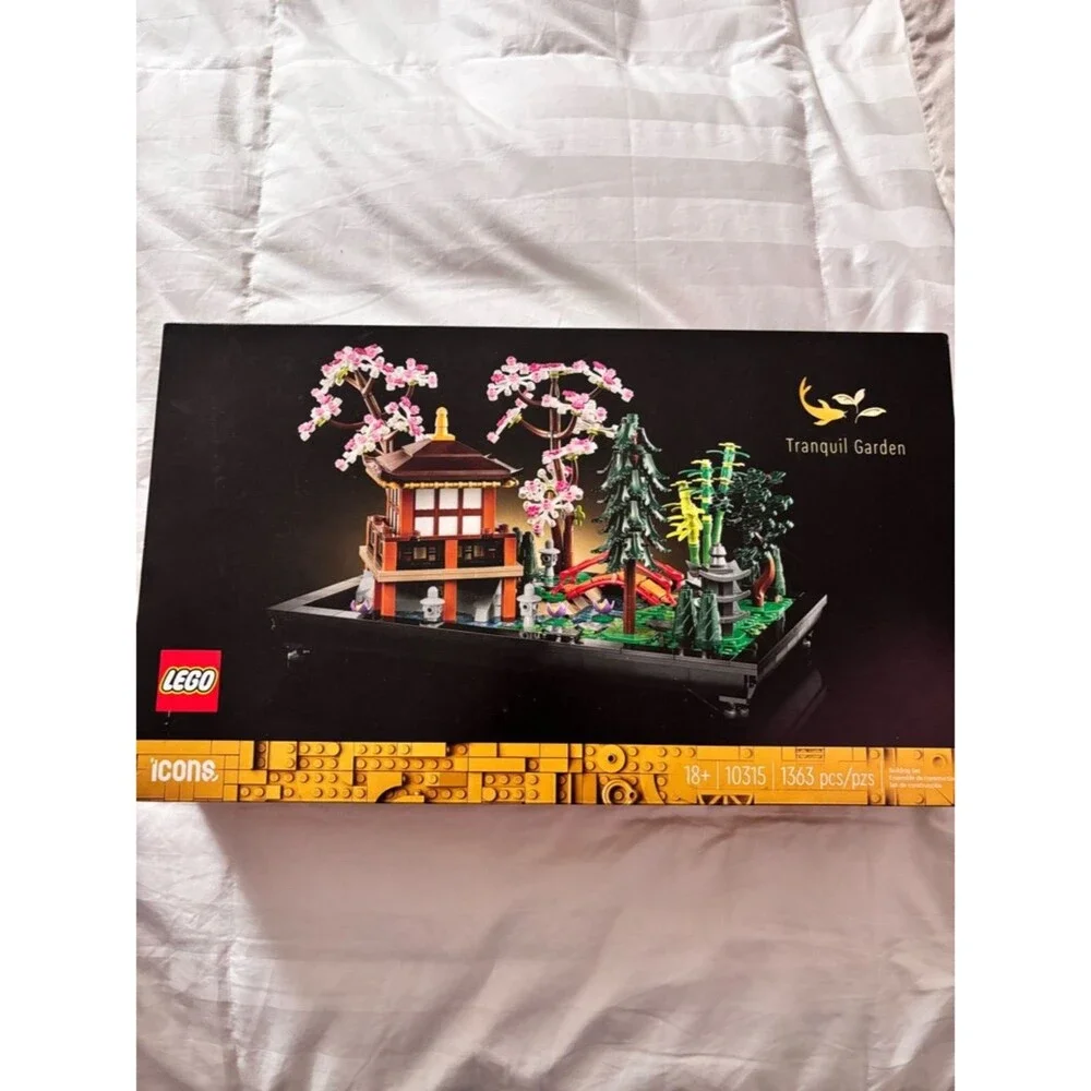LEGO Icons: Tranquil Garden - Sealed and Unopened - 1363 pieces - 18+